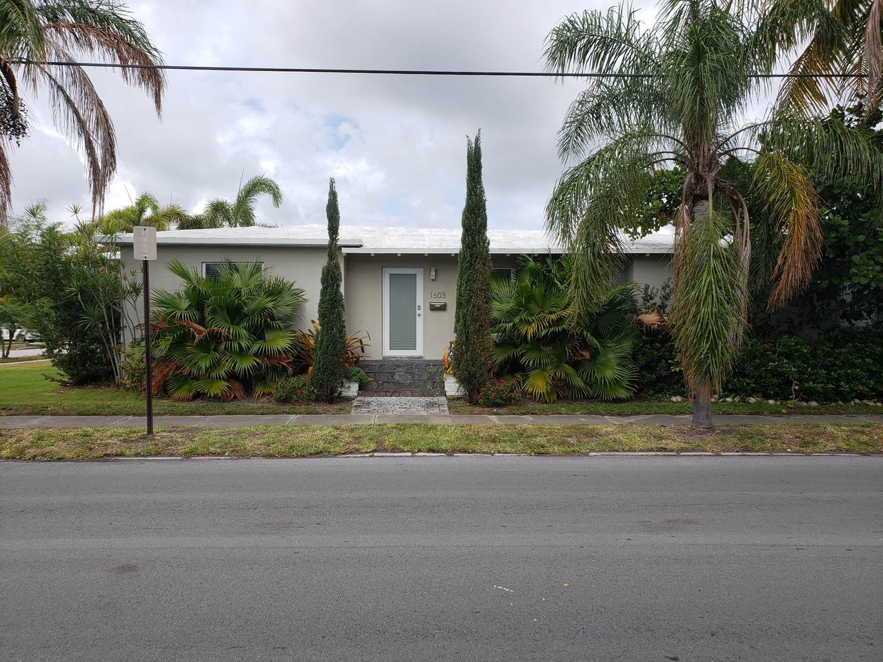 1603 Jefferson Street - Photo 1
