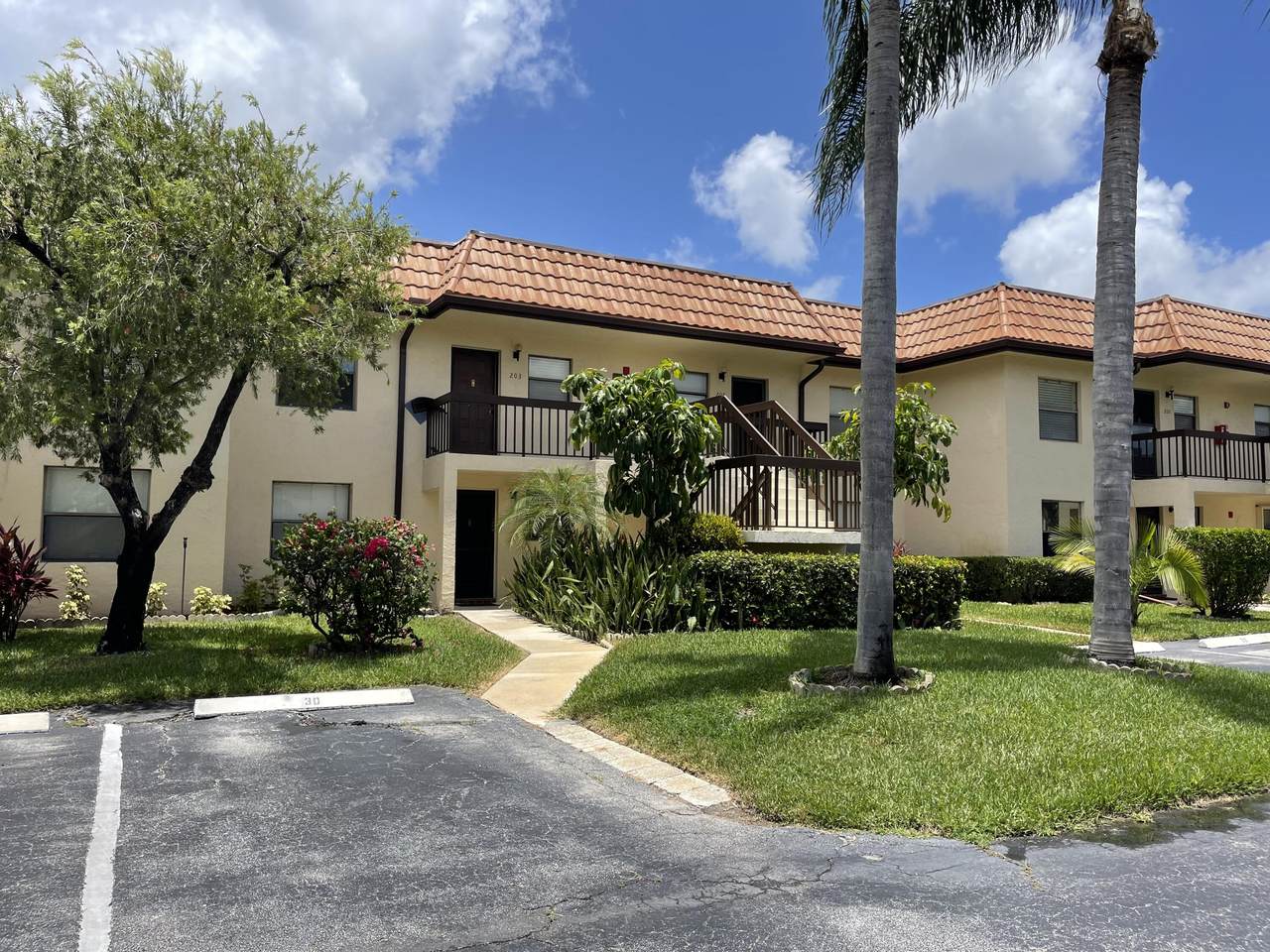 7149 Golf Colony Court - Photo 1