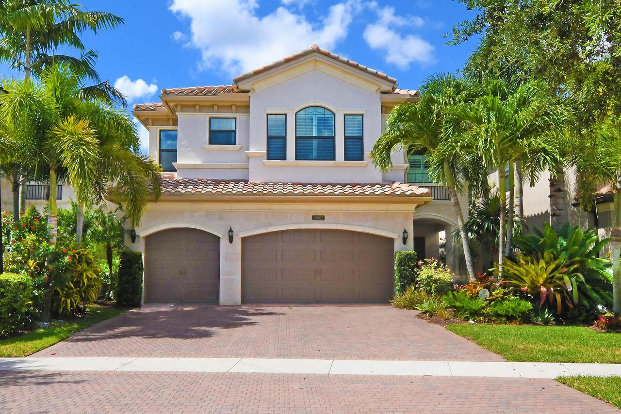 16867 Bridge Crossing Circle - Photo 1