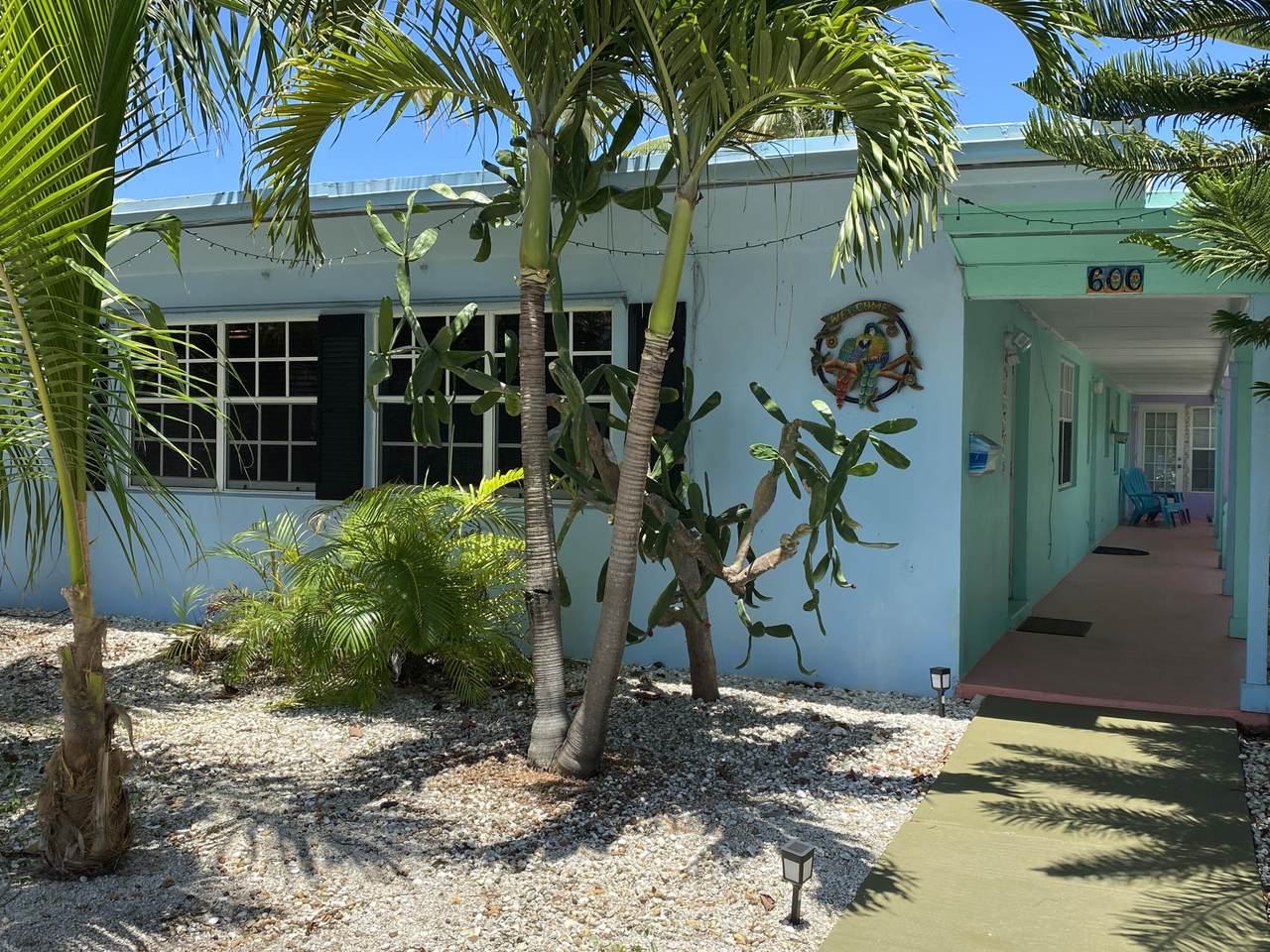 600 20 Avenue - Photo 1
