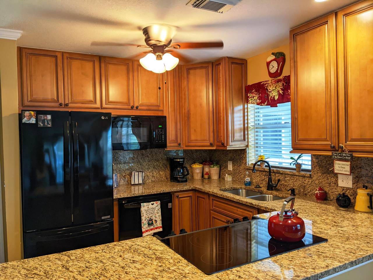 7 Lake Vista Trail - Photo 1