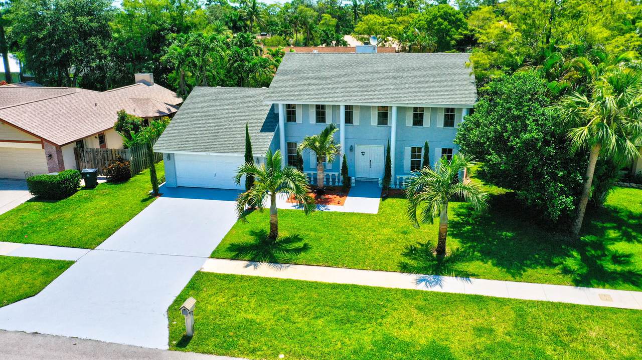 916 Sage Avenue - Photo 1