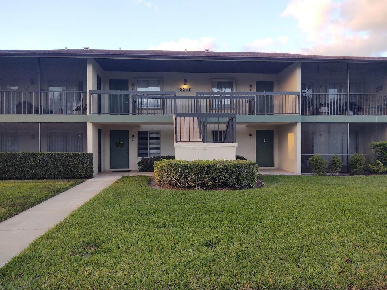 6341 Chasewood Drive - Photo 1