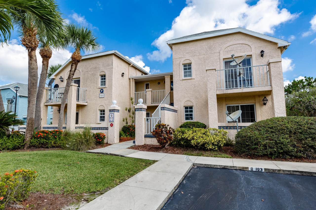 1610 Green Acres Circle - Photo 1