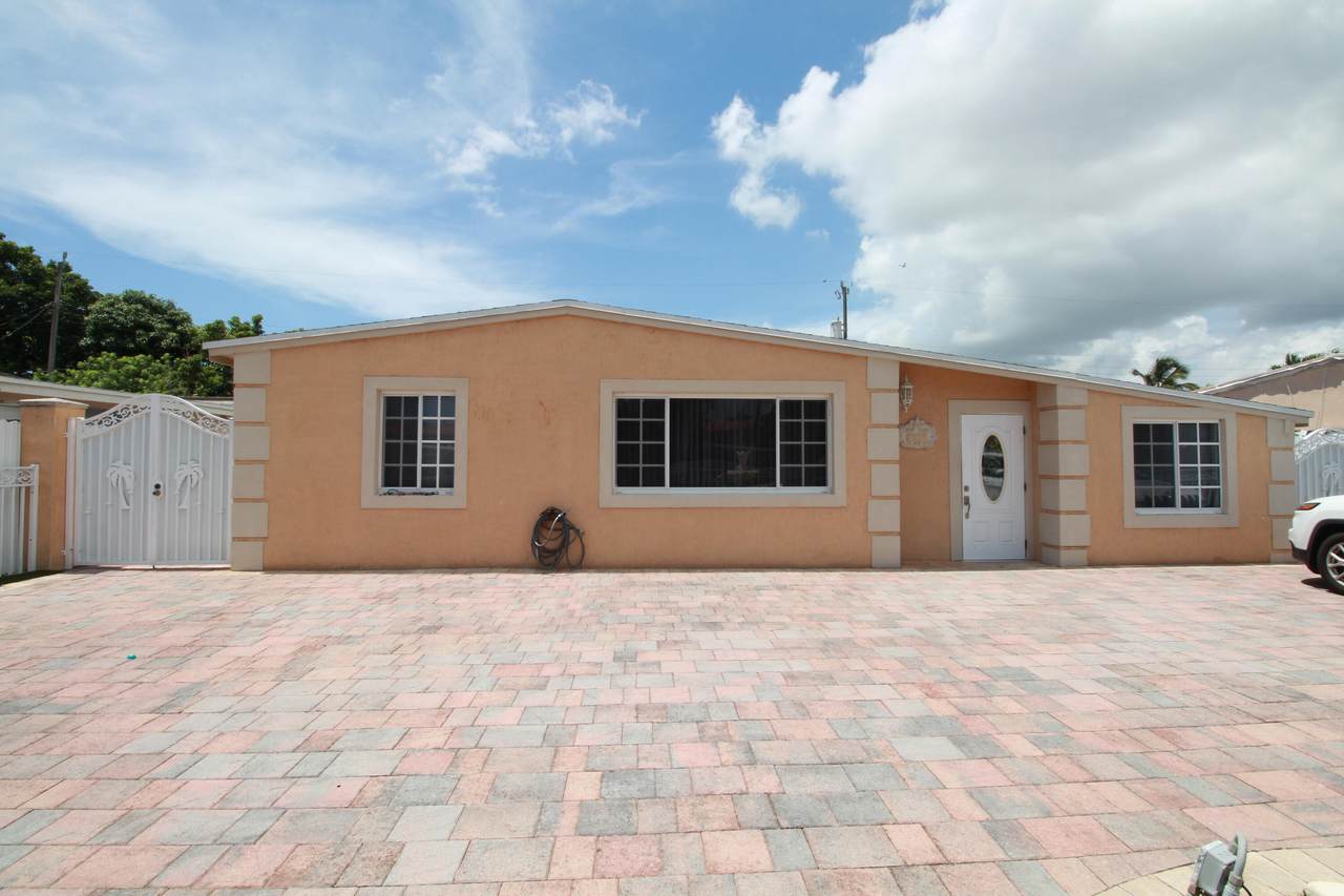 2825 French Avenue - Photo 1