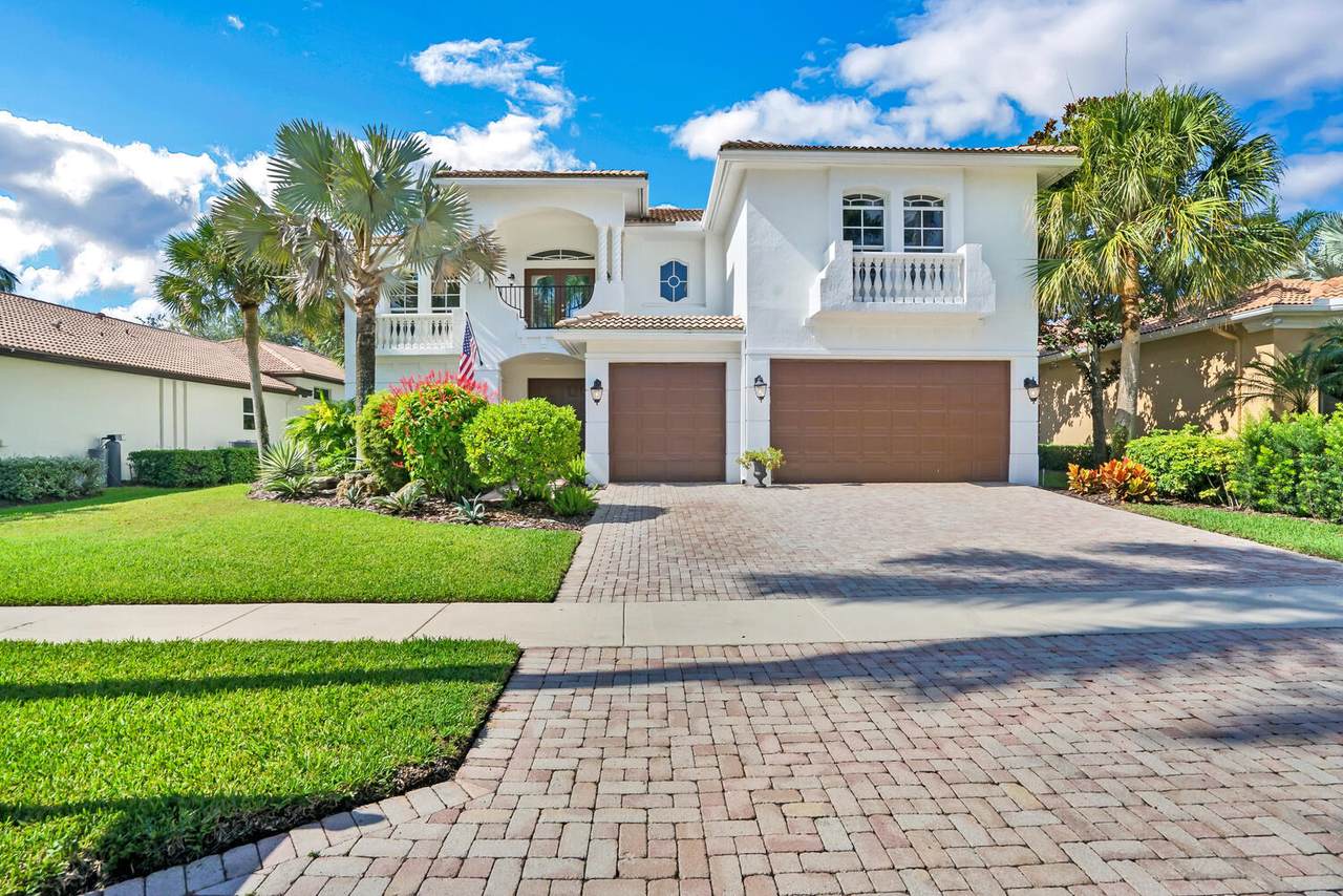 8850 Valhalla Drive - Photo 1