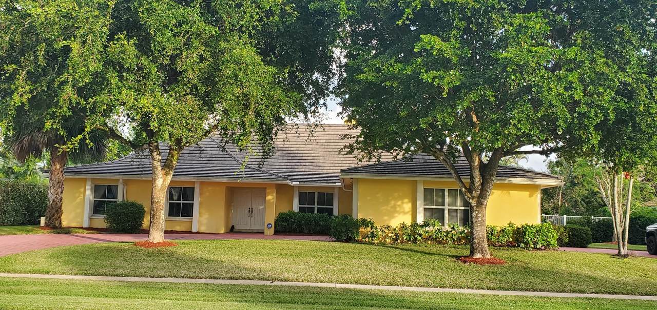 2099 Greenview Cove Drive - Photo 1