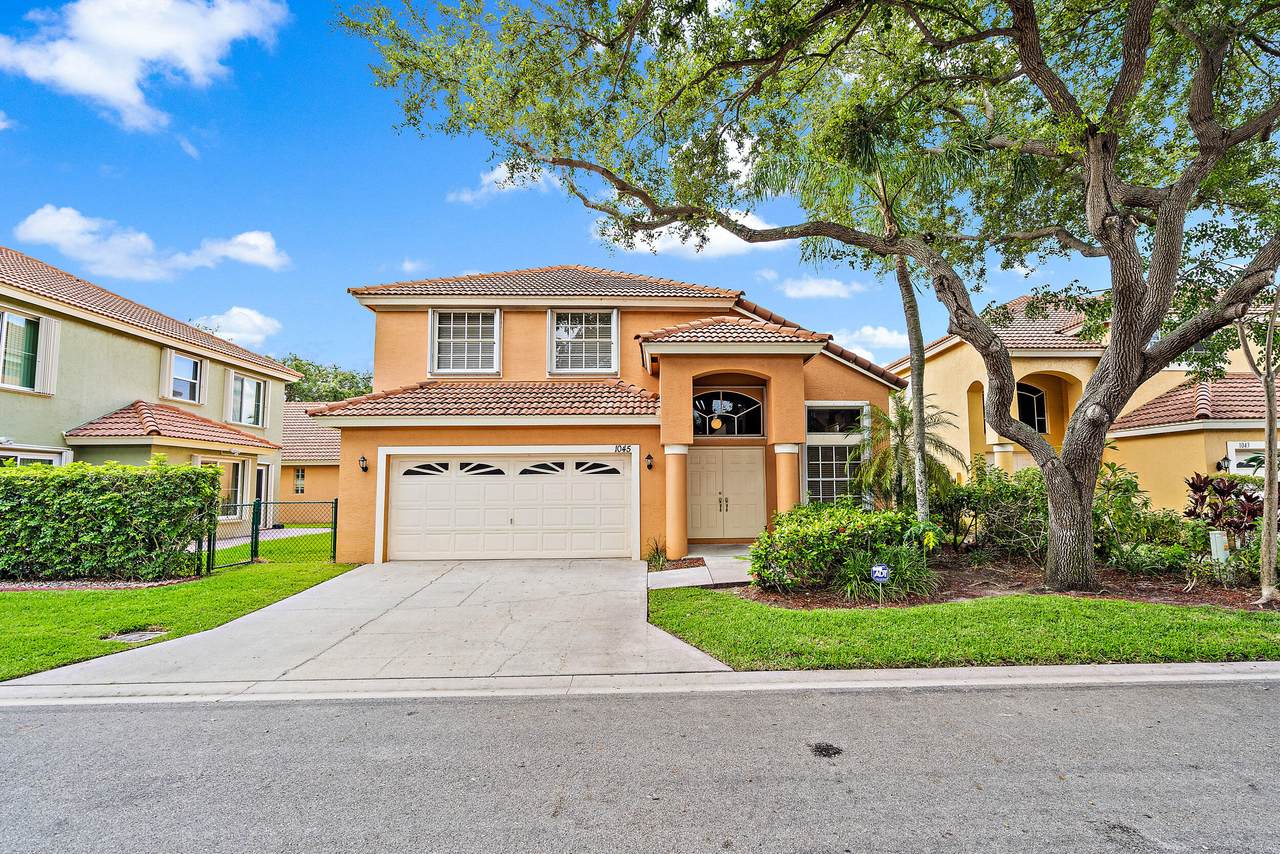 1045 Aspri Way - Photo 1