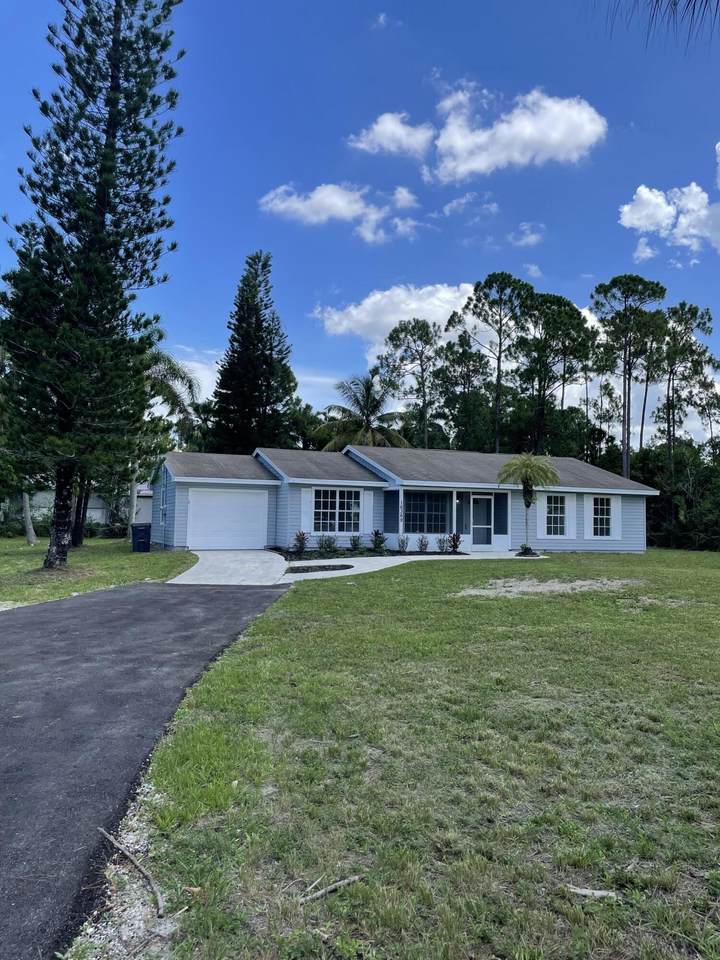16369 Hamlin Boulevard - Photo 1