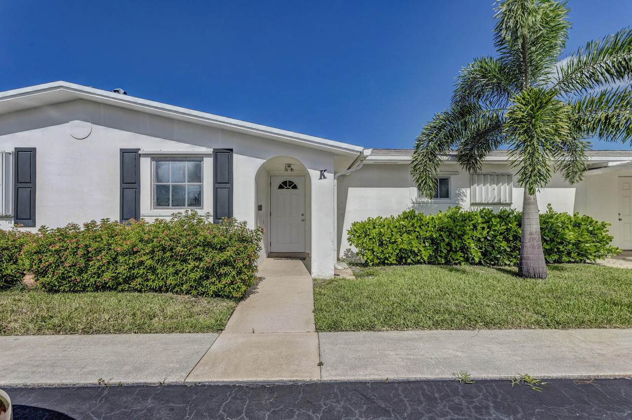 2940 Crosley Drive - Photo 1