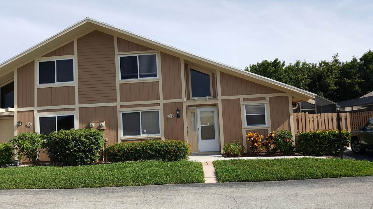 262 Maplecrest Circle - Photo 1