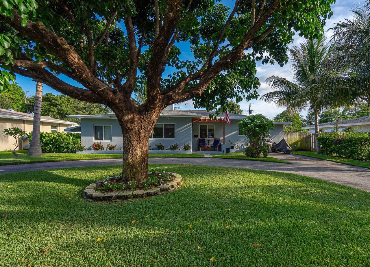 312 Gulfstream Boulevard - Photo 1