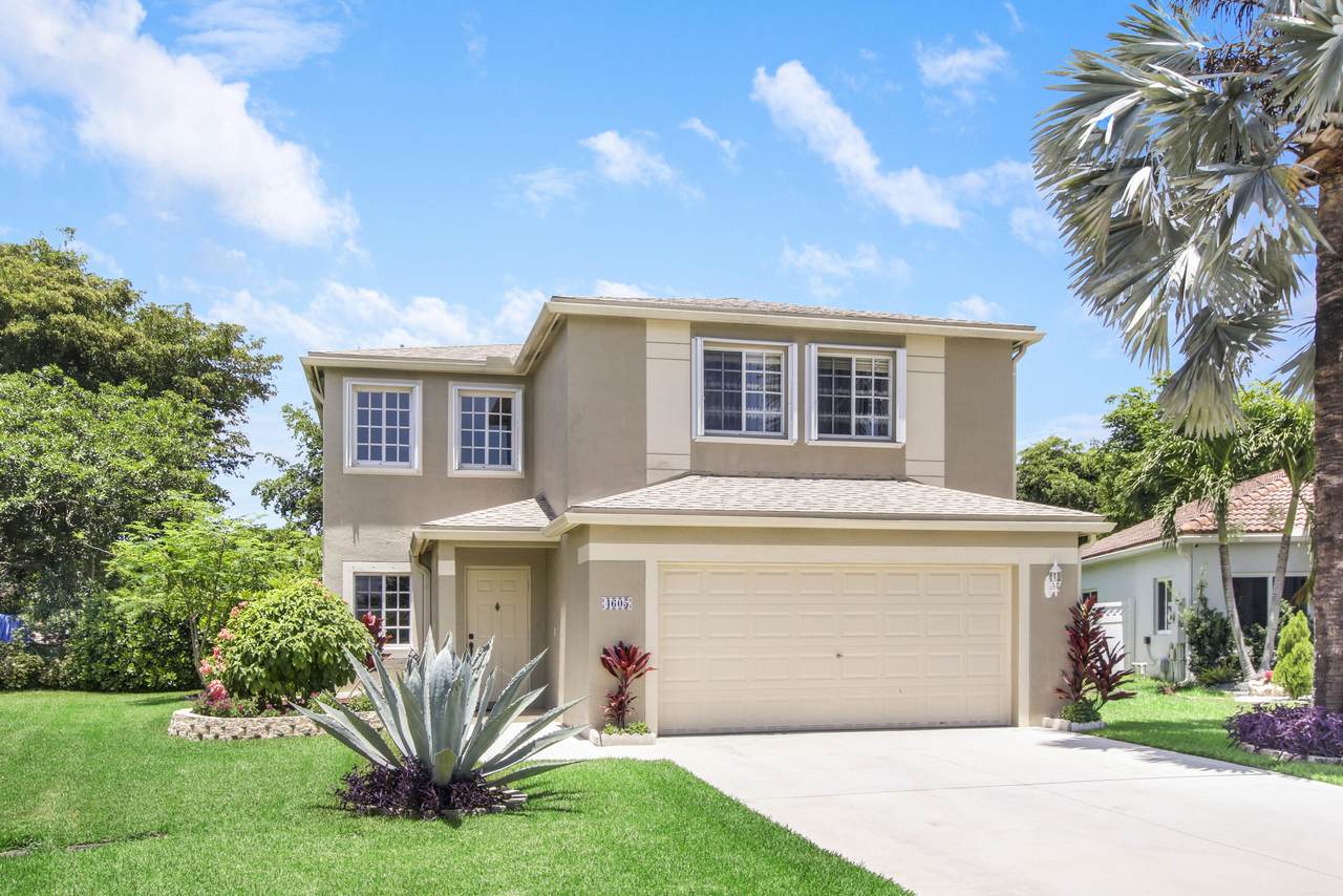 4605 12th Street - Photo 1