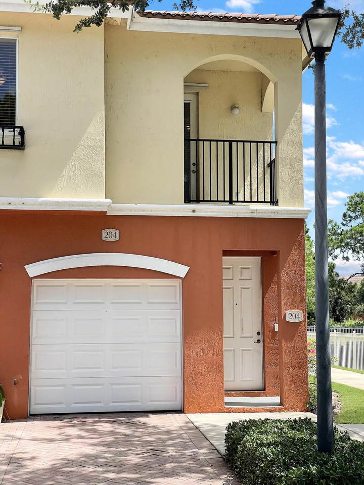 55 Palermo Court - Photo 1