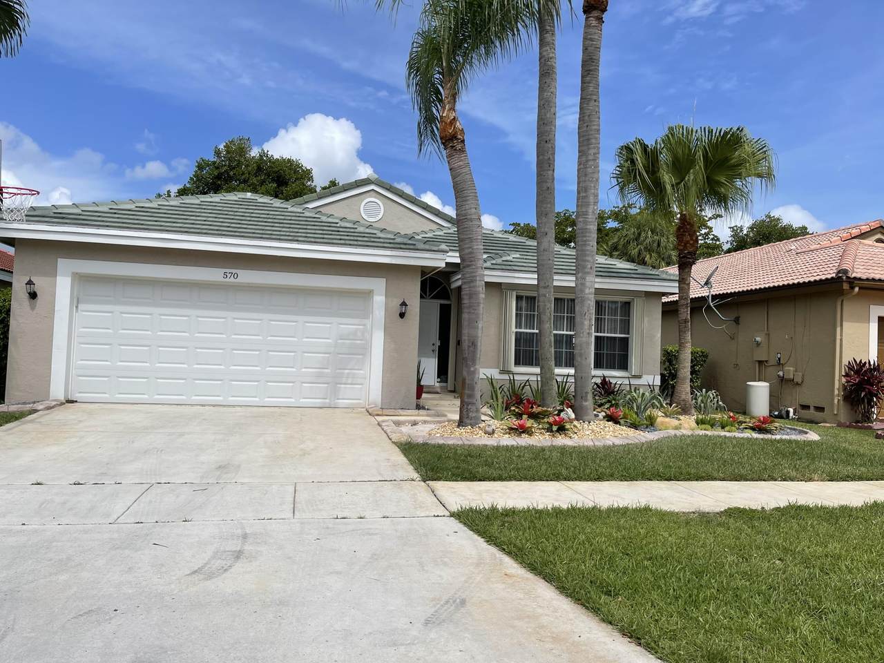 570 181 Way - Photo 1