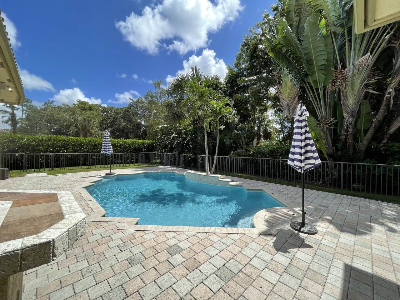 17154 Gulf Pine Circle - Photo 1