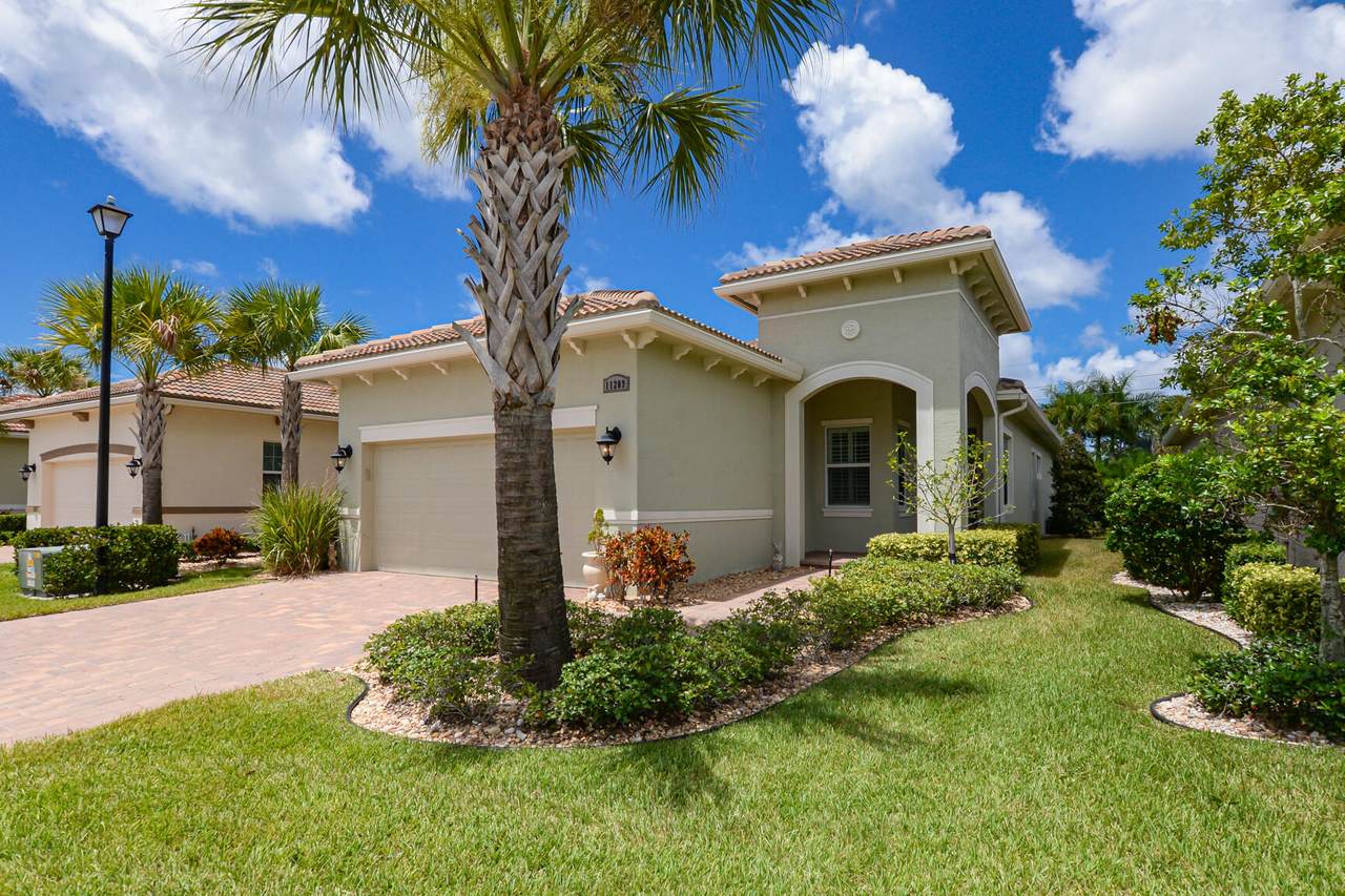 11209 Visconti Way - Photo 1