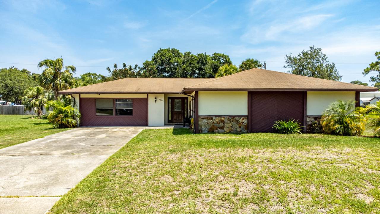 7602 Santa Clara Boulevard - Photo 1