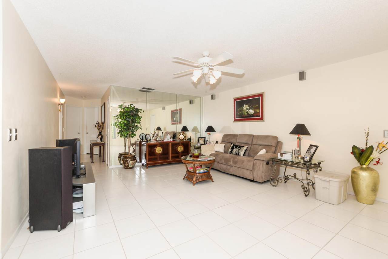 18 Lake Vista Trail - Photo 1
