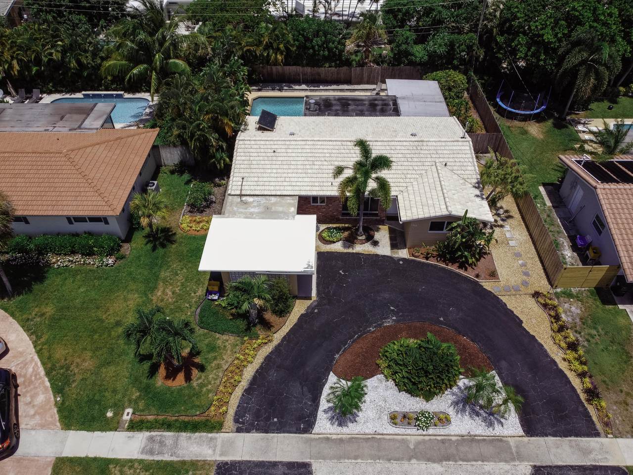1388 9th Terrace - Photo 1