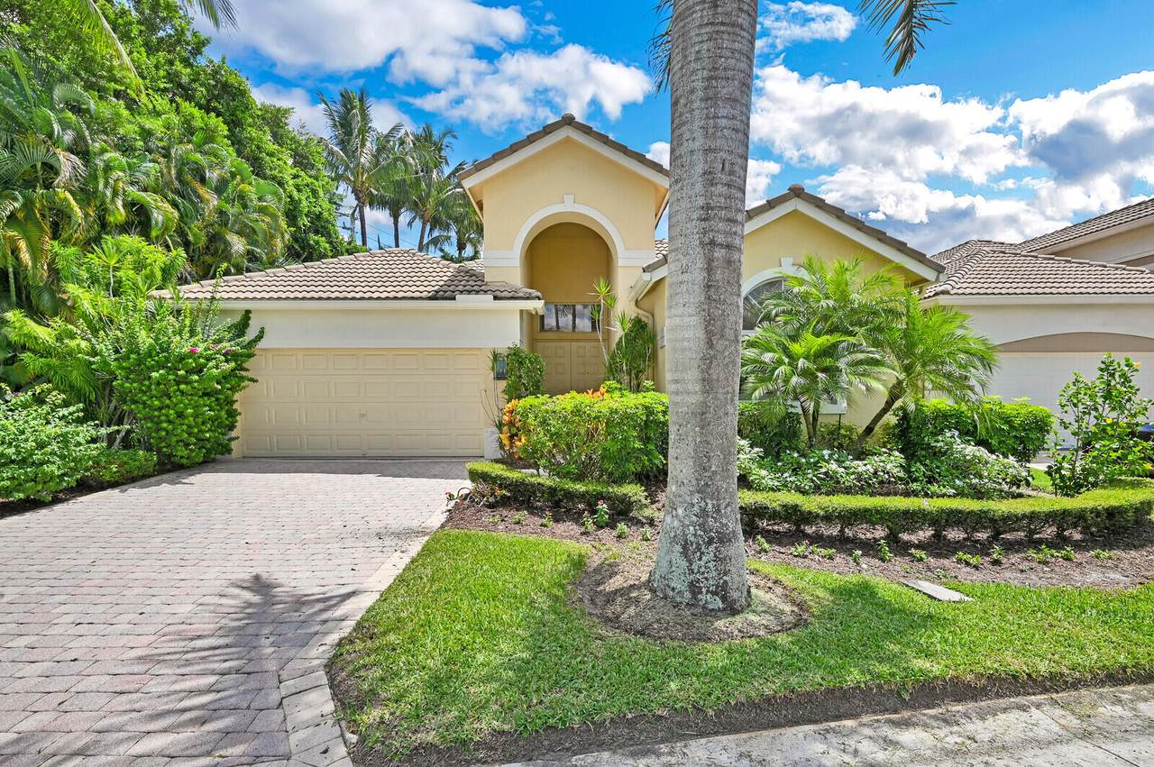9036 Sand Pine Lane - Photo 1