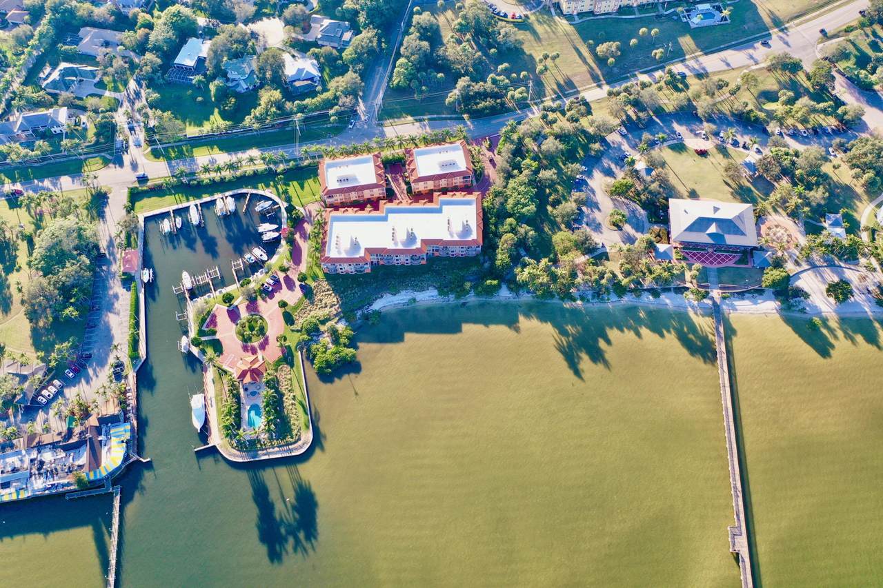 1528 Outrigger Landings Drive - Photo 1