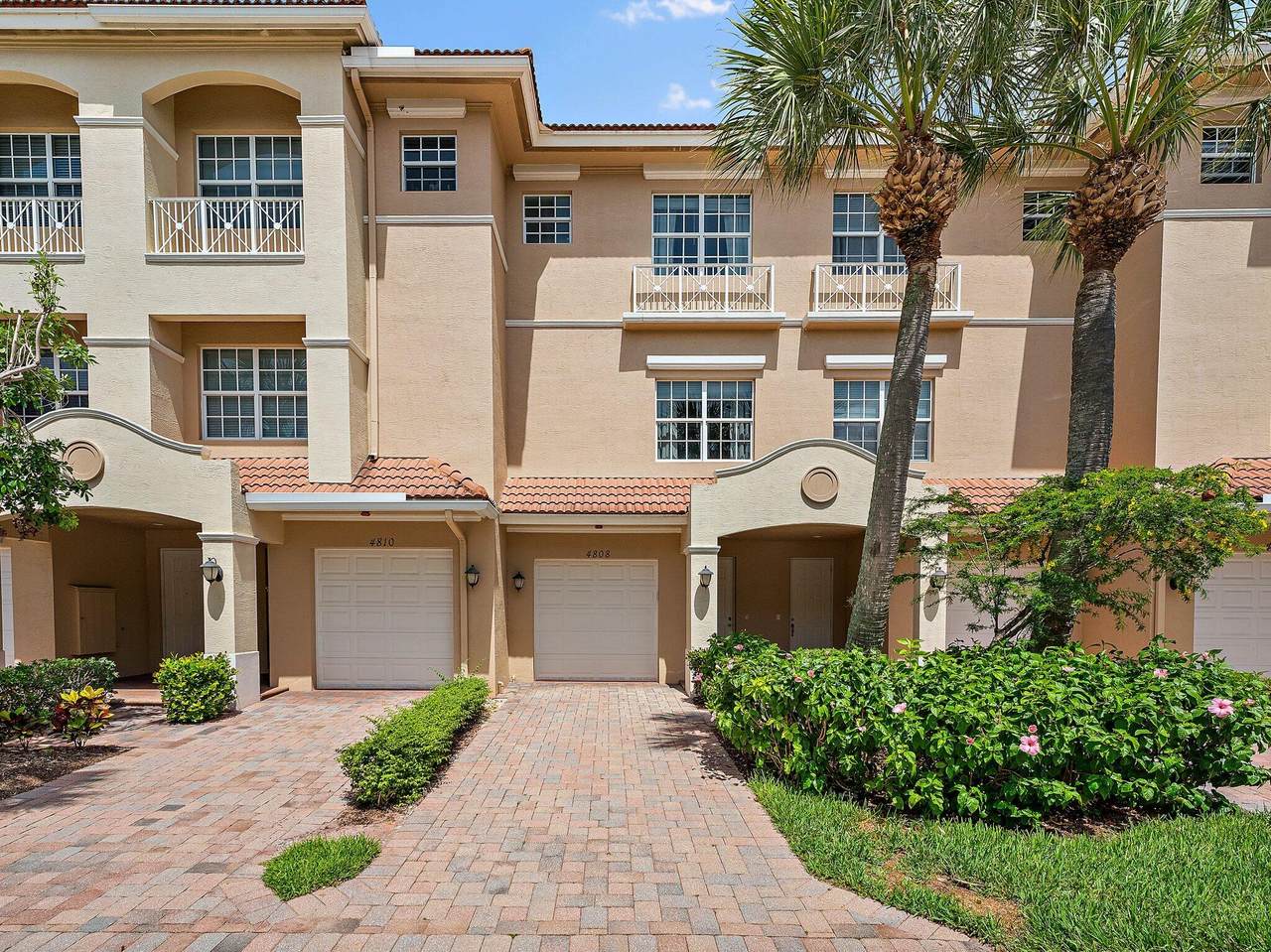 4808 Sawgrass Breeze Drive - Photo 1