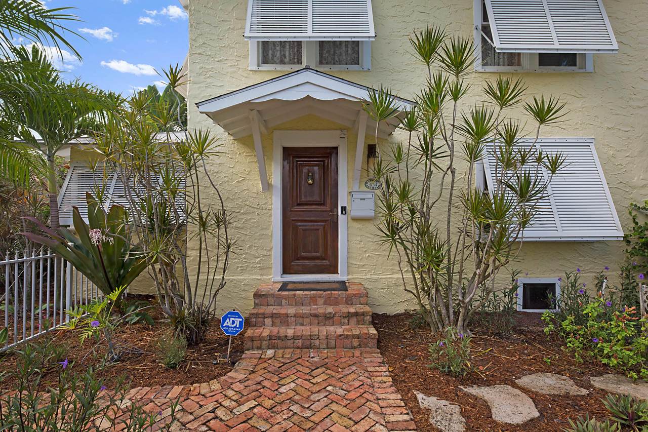 434 32nd Street - Photo 1