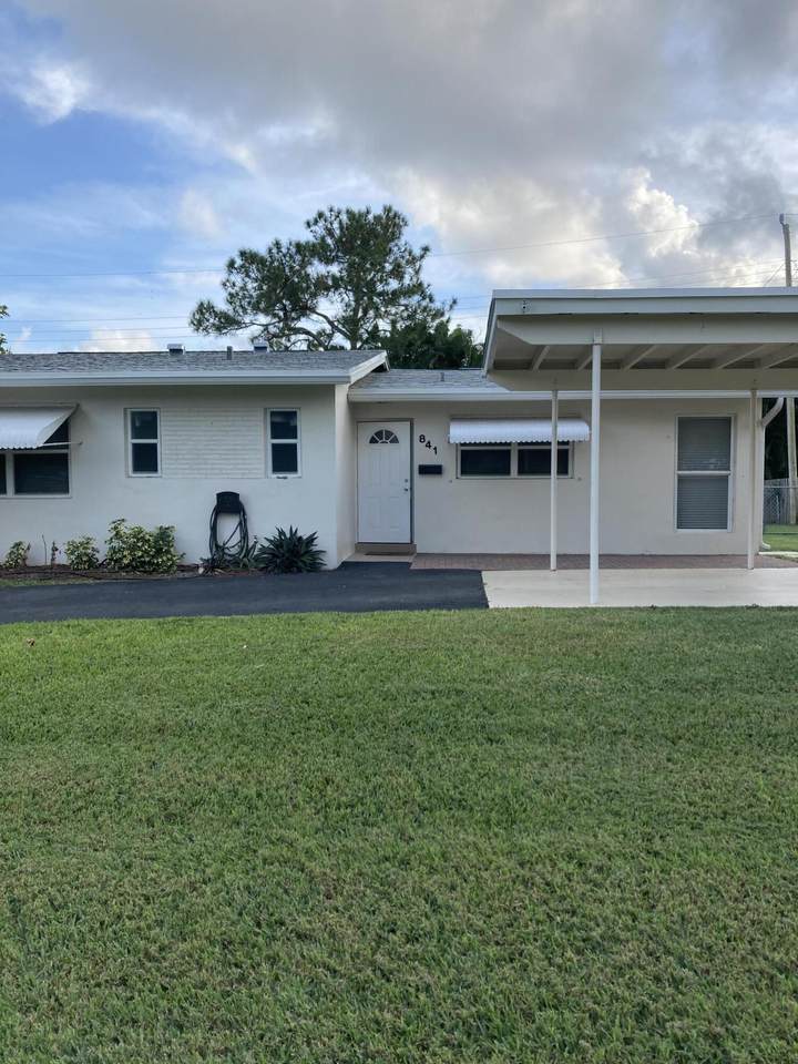 841 Cinnamon Road - Photo 1