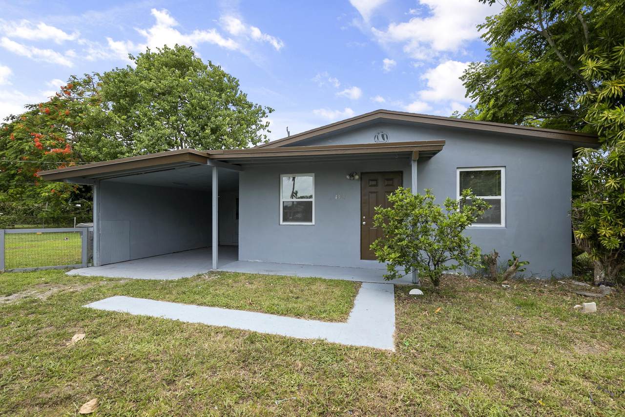 4367 Tellin Avenue - Photo 1