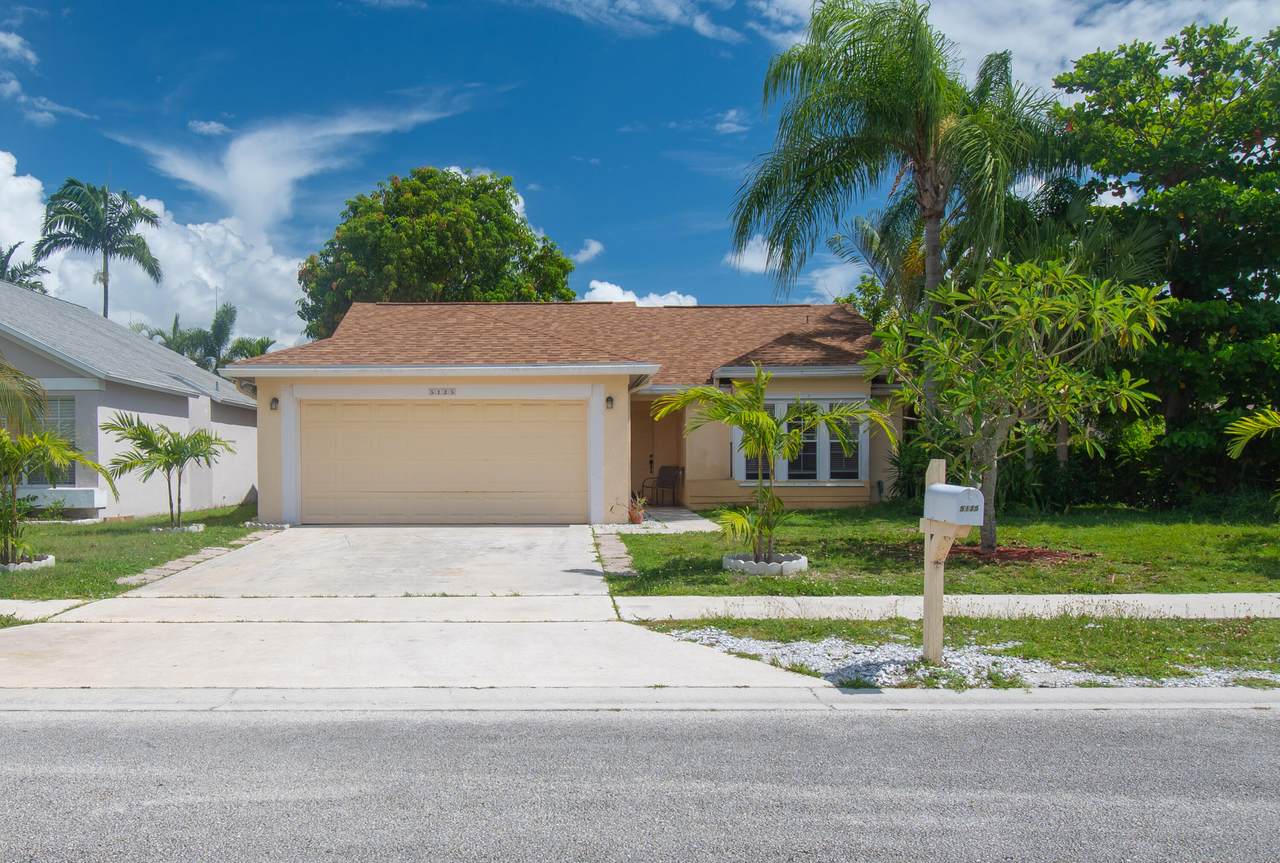 5125 Foxhall Place - Photo 1