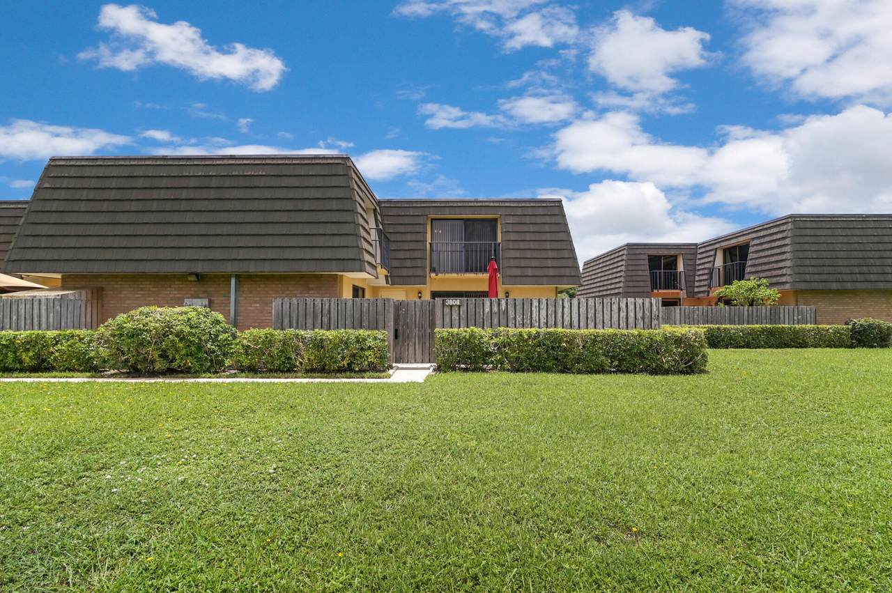 3808 38th Way - Photo 1