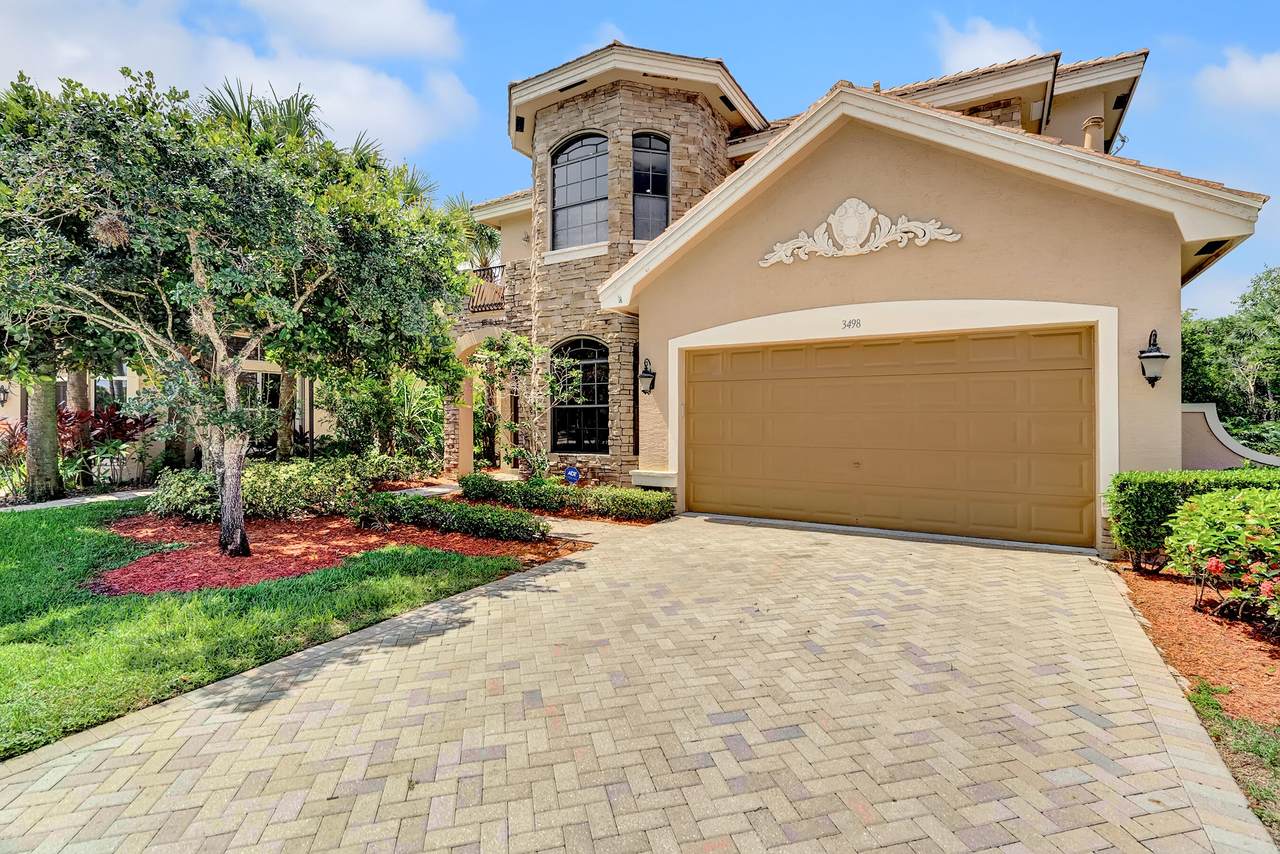 3498 Collonade Drive - Photo 1