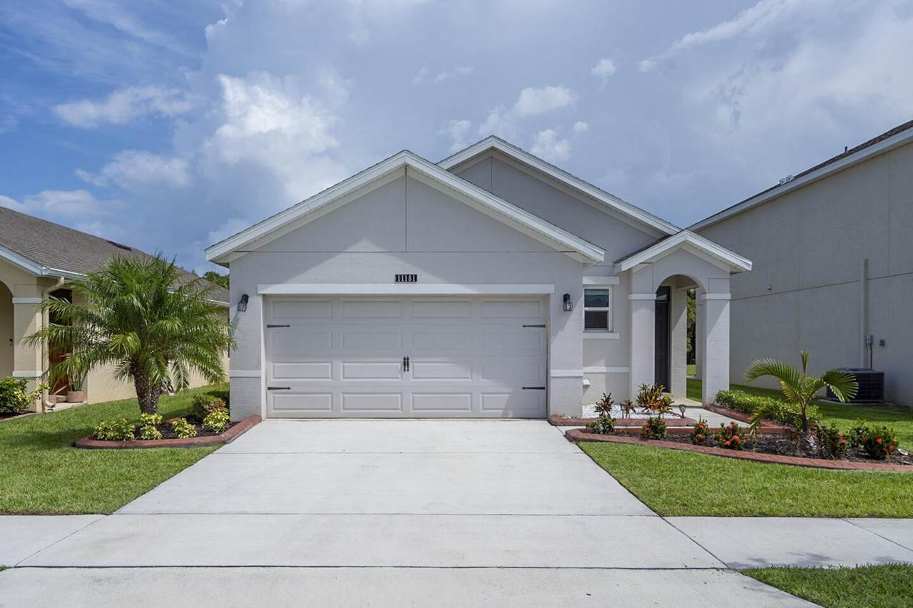 11181 Sophronia Street - Photo 1