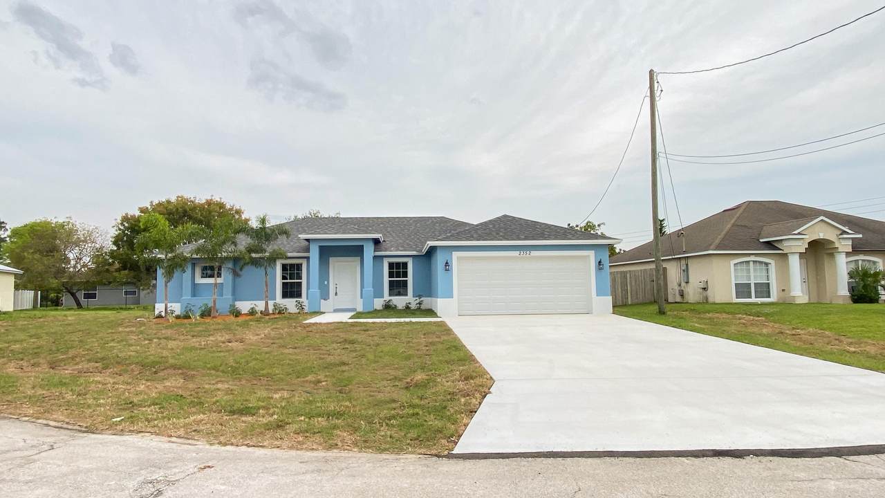 1699 Grapeland Avenue - Photo 1