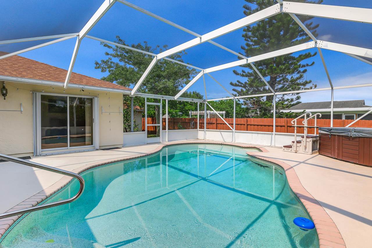 4597 Calloway Street - Photo 1