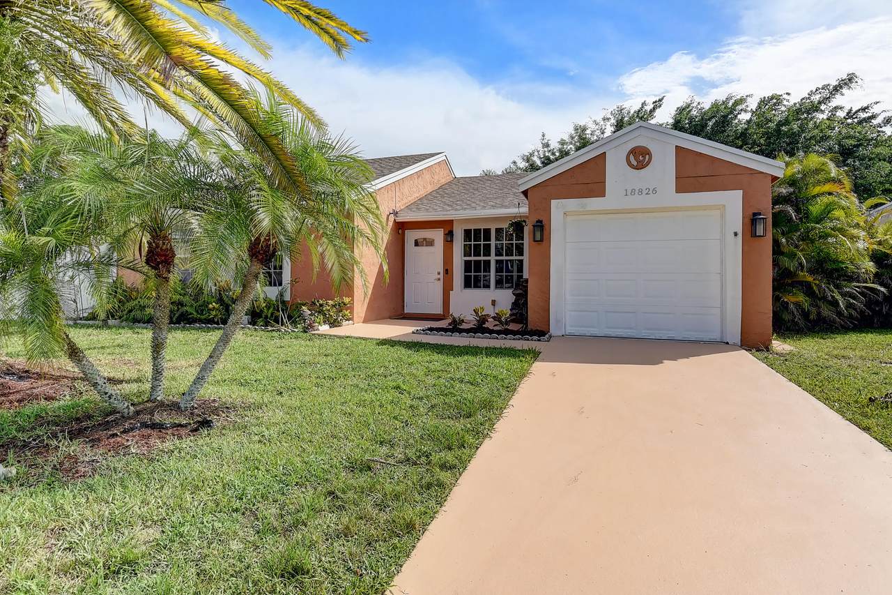 18826 Cloud Lake Circle - Photo 1