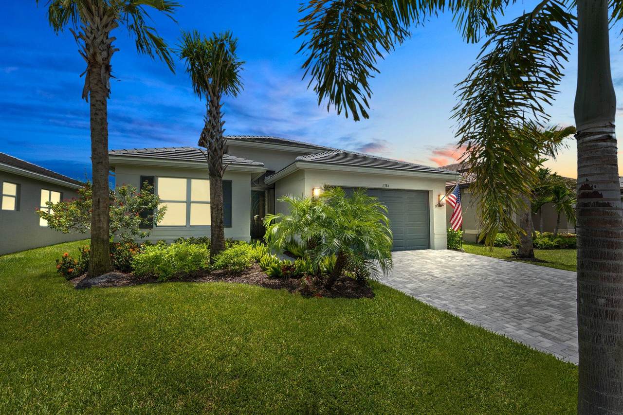 11386 Carlisle Crossing Avenue - Photo 1