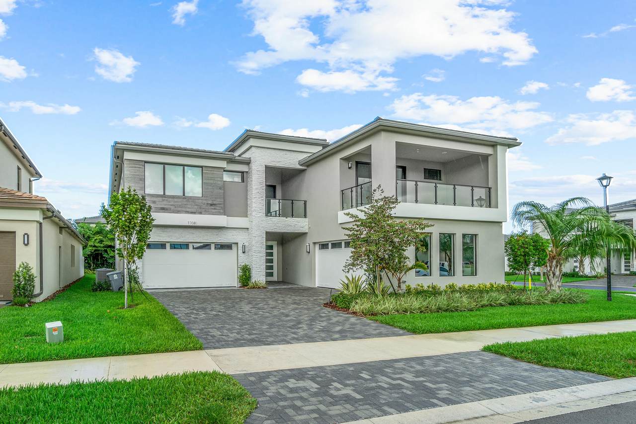 17081 Five Waters Avenue - Photo 1