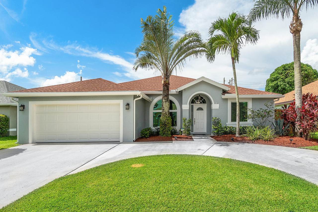 6320 Terra Rosa Circle - Photo 1