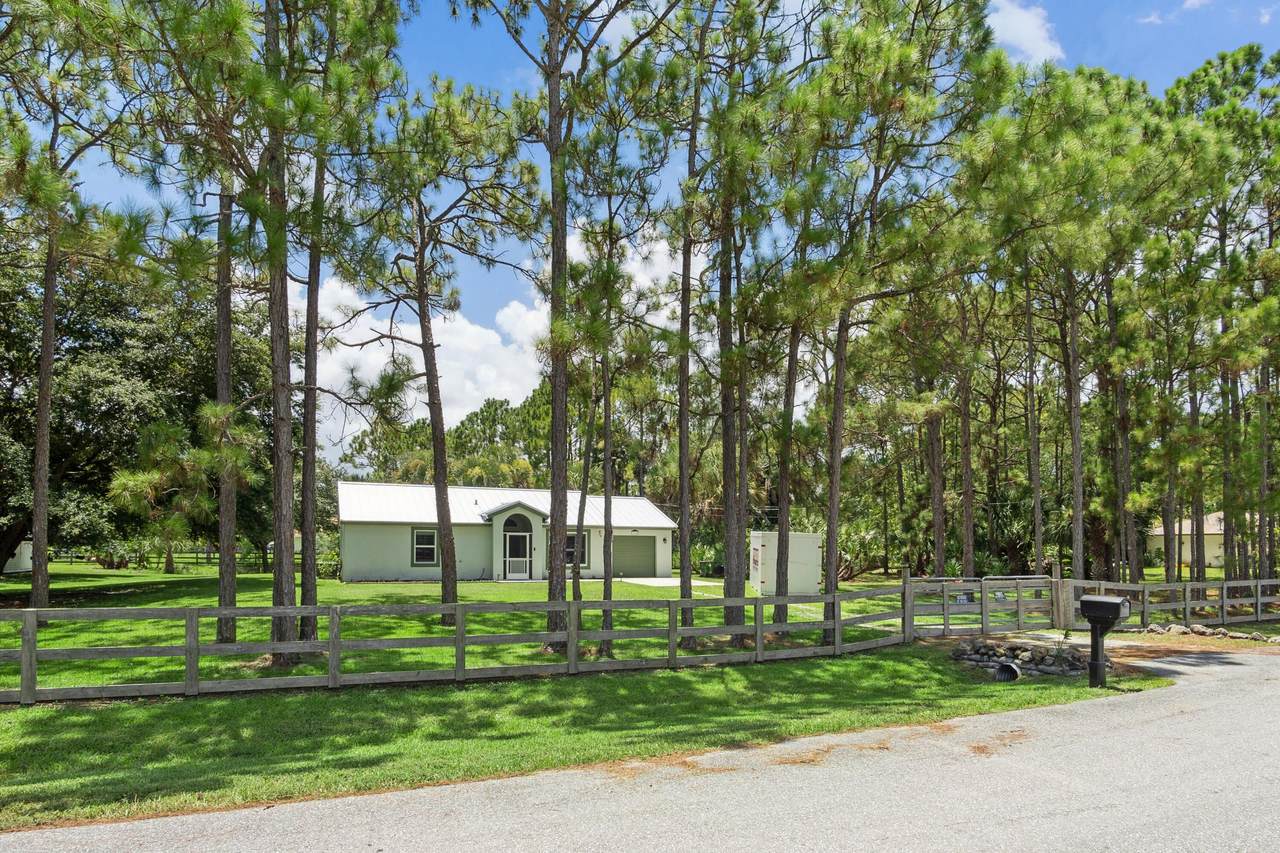 17186 89th Place - Photo 1