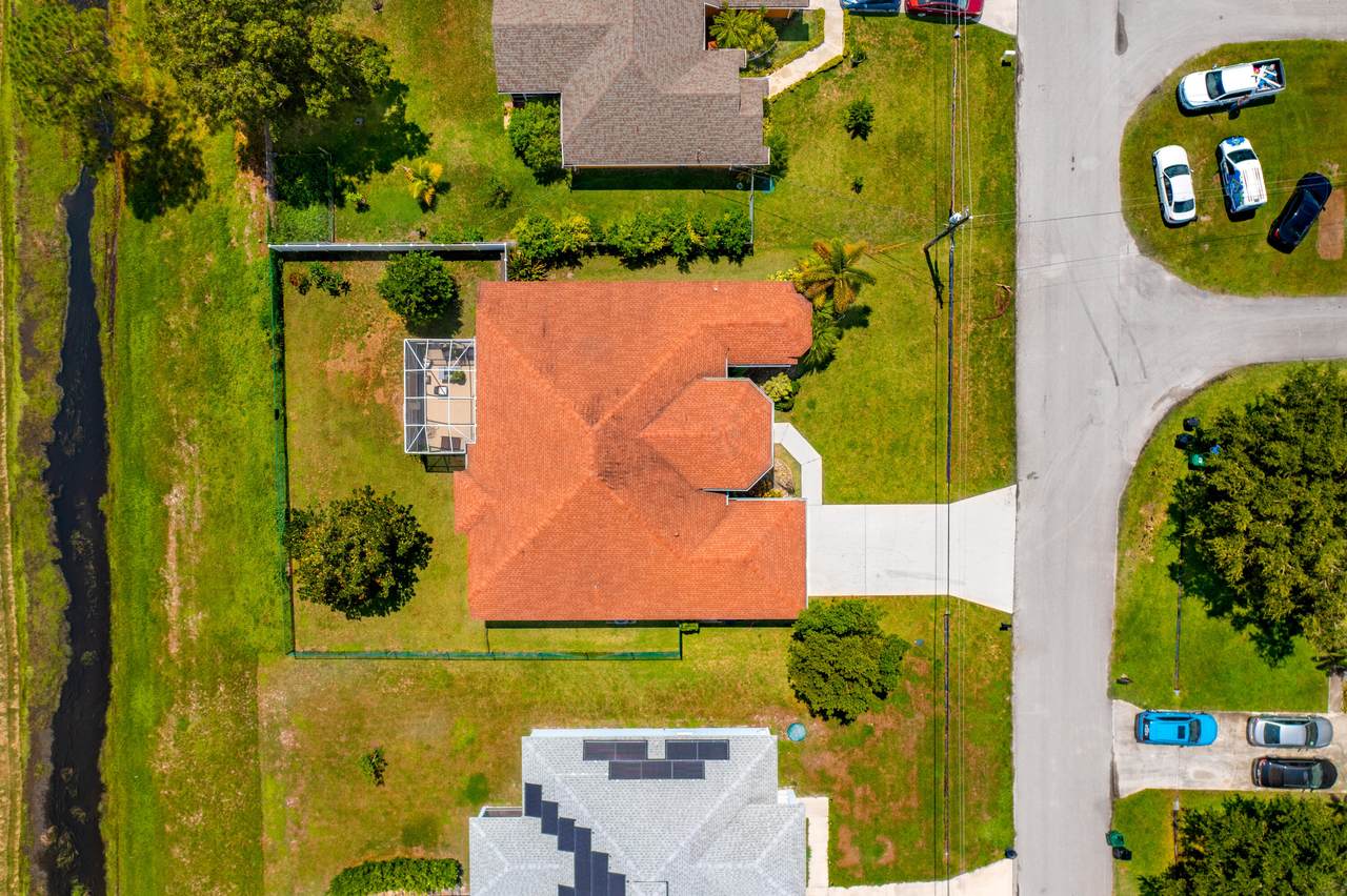 6138 Ginger Lane - Photo 1