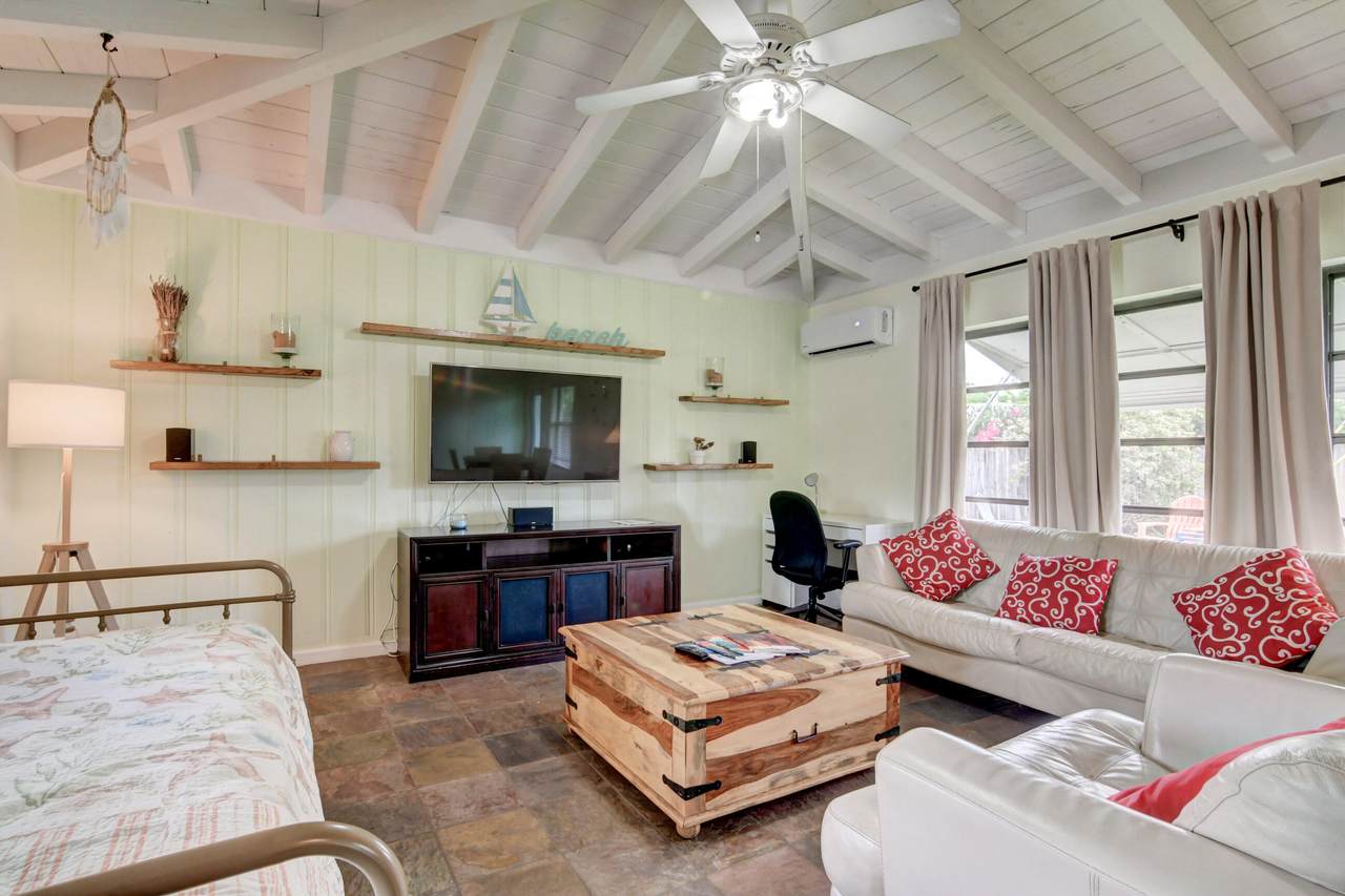 188 Vassar Drive - Photo 1