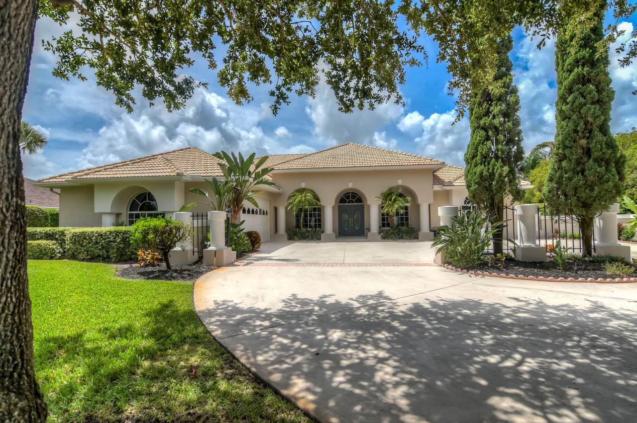 2628 River Shore Drive - Photo 1