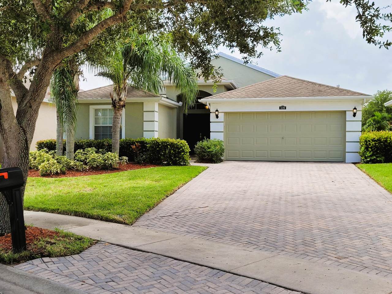 539 Calamondin Way - Photo 1