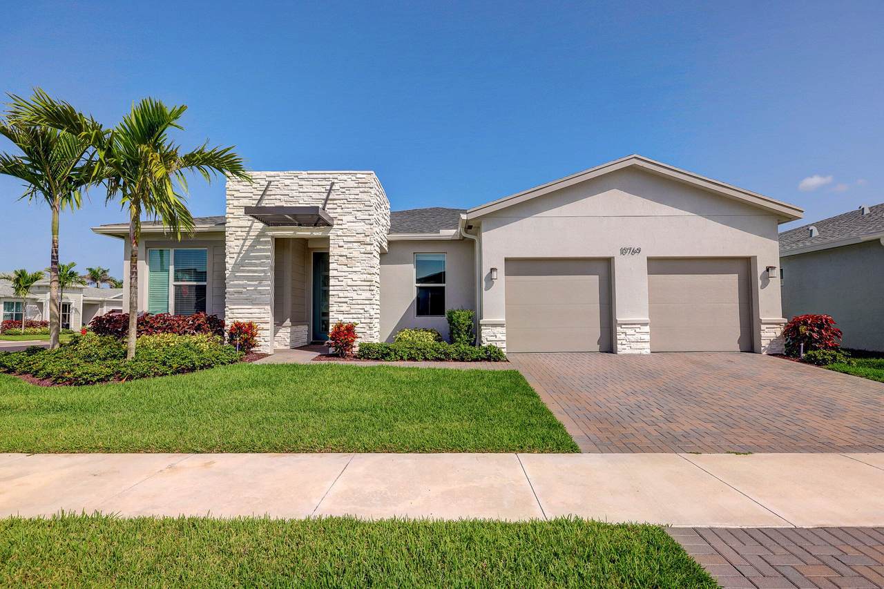 10769 Carina Lane - Photo 1