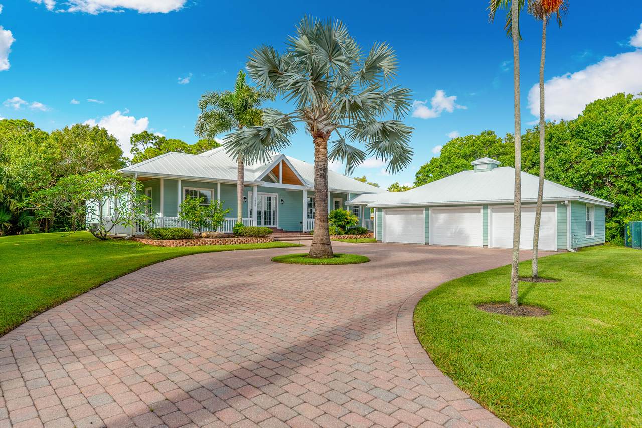 1640 Dyer Point Road - Photo 1