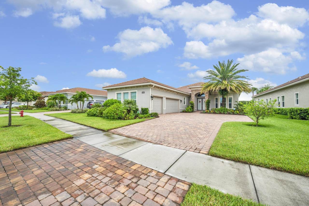 20097 Matera Way - Photo 1
