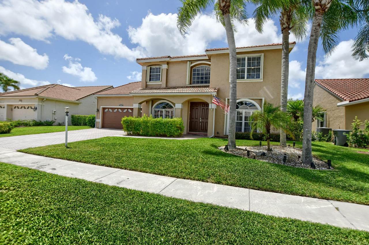 9460 Lake Serena Drive - Photo 1