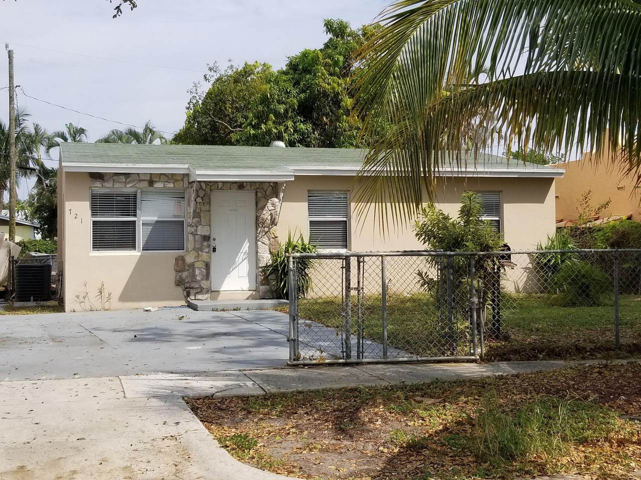 721 Nathan Hale Road - Photo 1